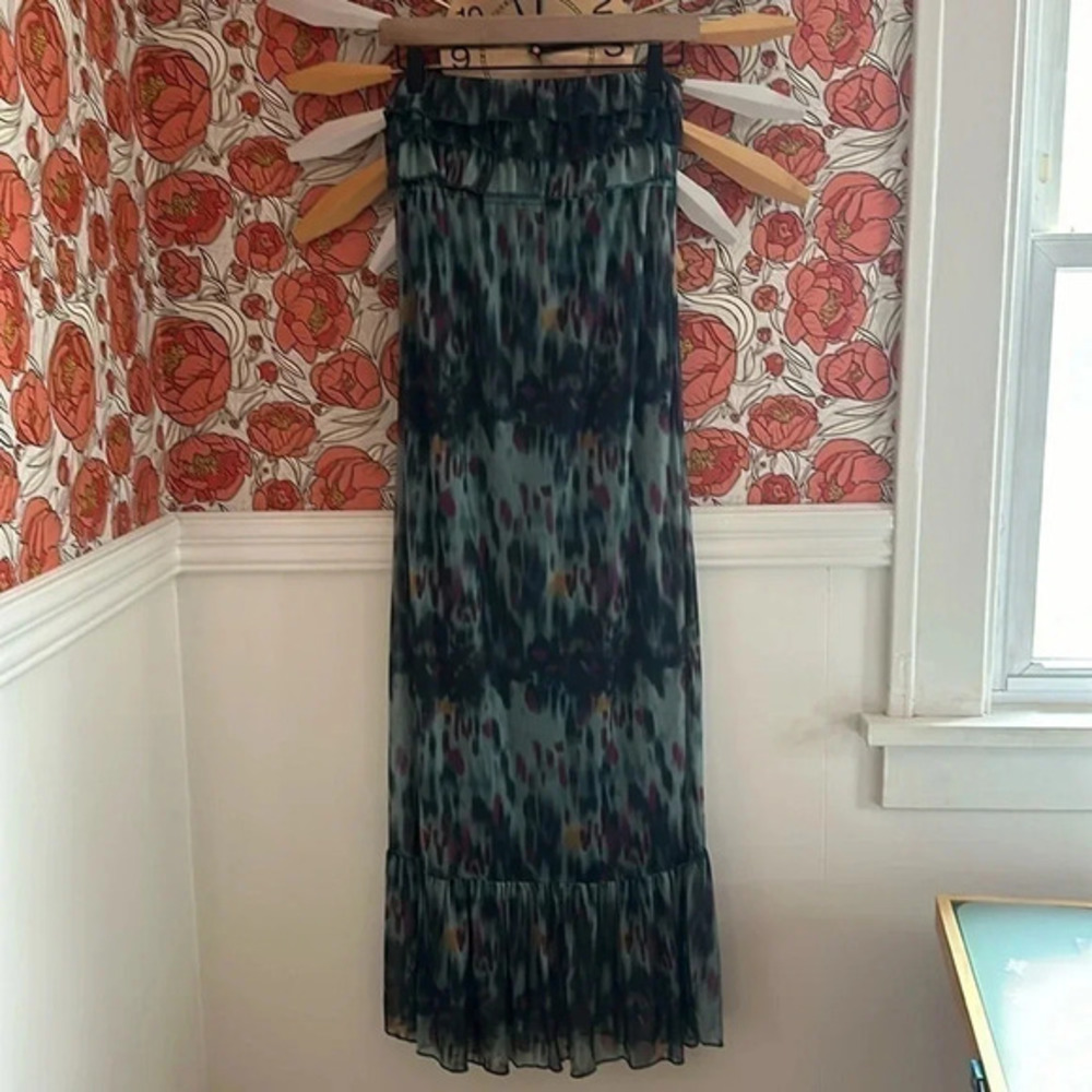 Eyelash Couture Strapless‎ dress size small